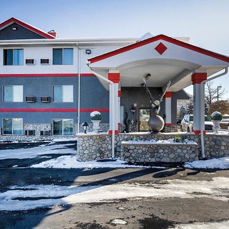 Oyo Hotel Castle Rock Co Downtown Exterior photo